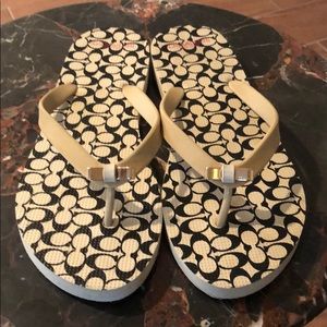 Coach flip flops